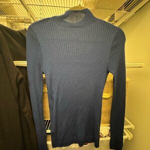 Navy Ribbed Long-Sleeve Sweater 100% sheep wool